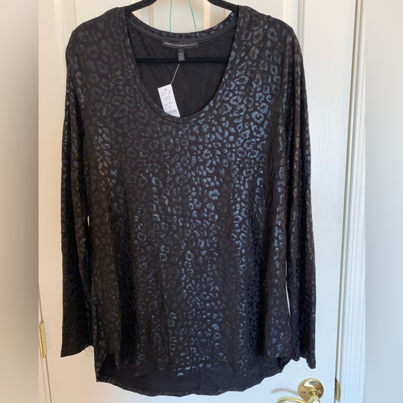 NWT WHBM Black-on-Black/silver animal print lightweight top Large - Picture 5 of 8